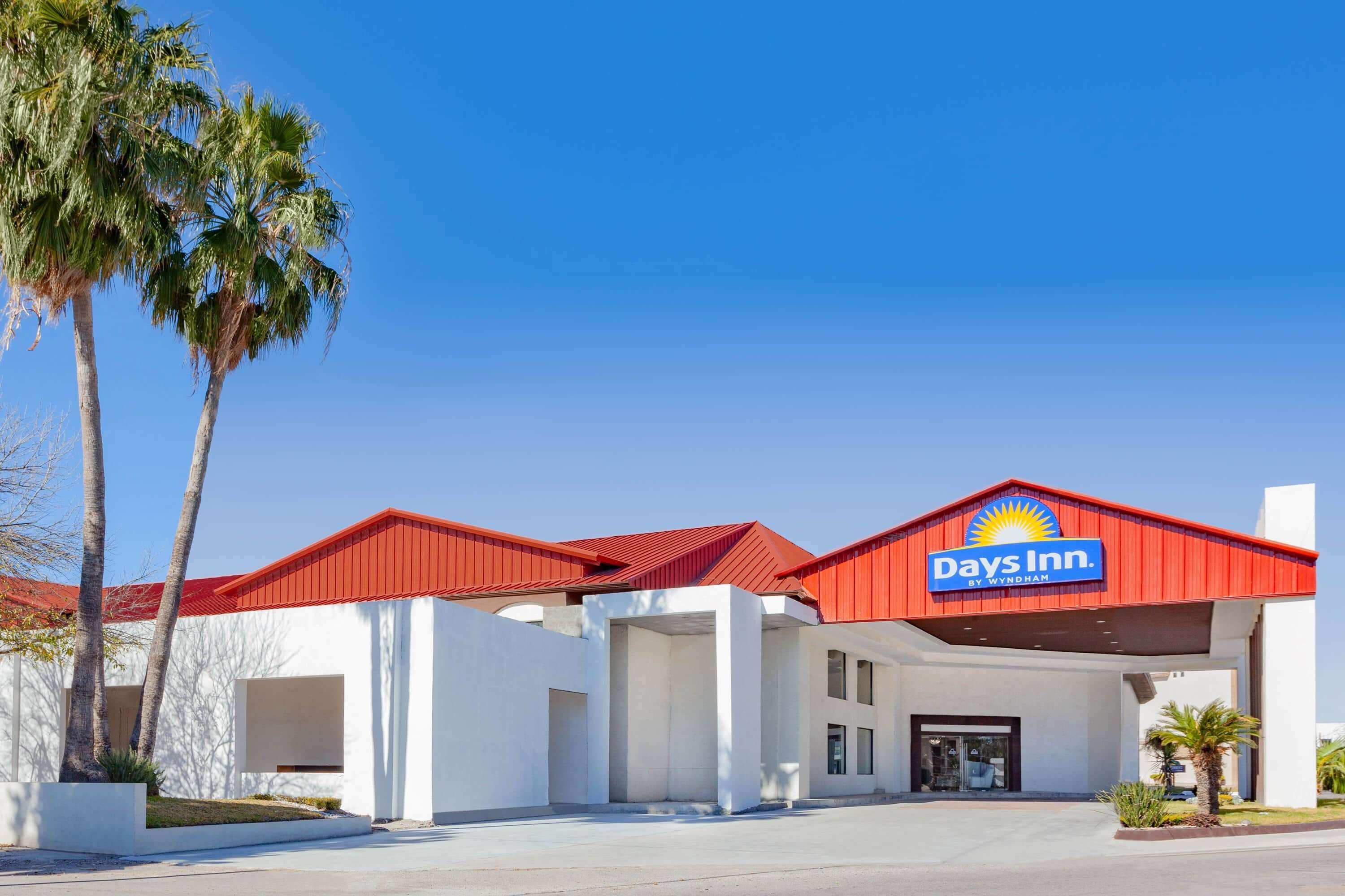 Days Inn By Wyndham Piedras Negras Kültér fotó