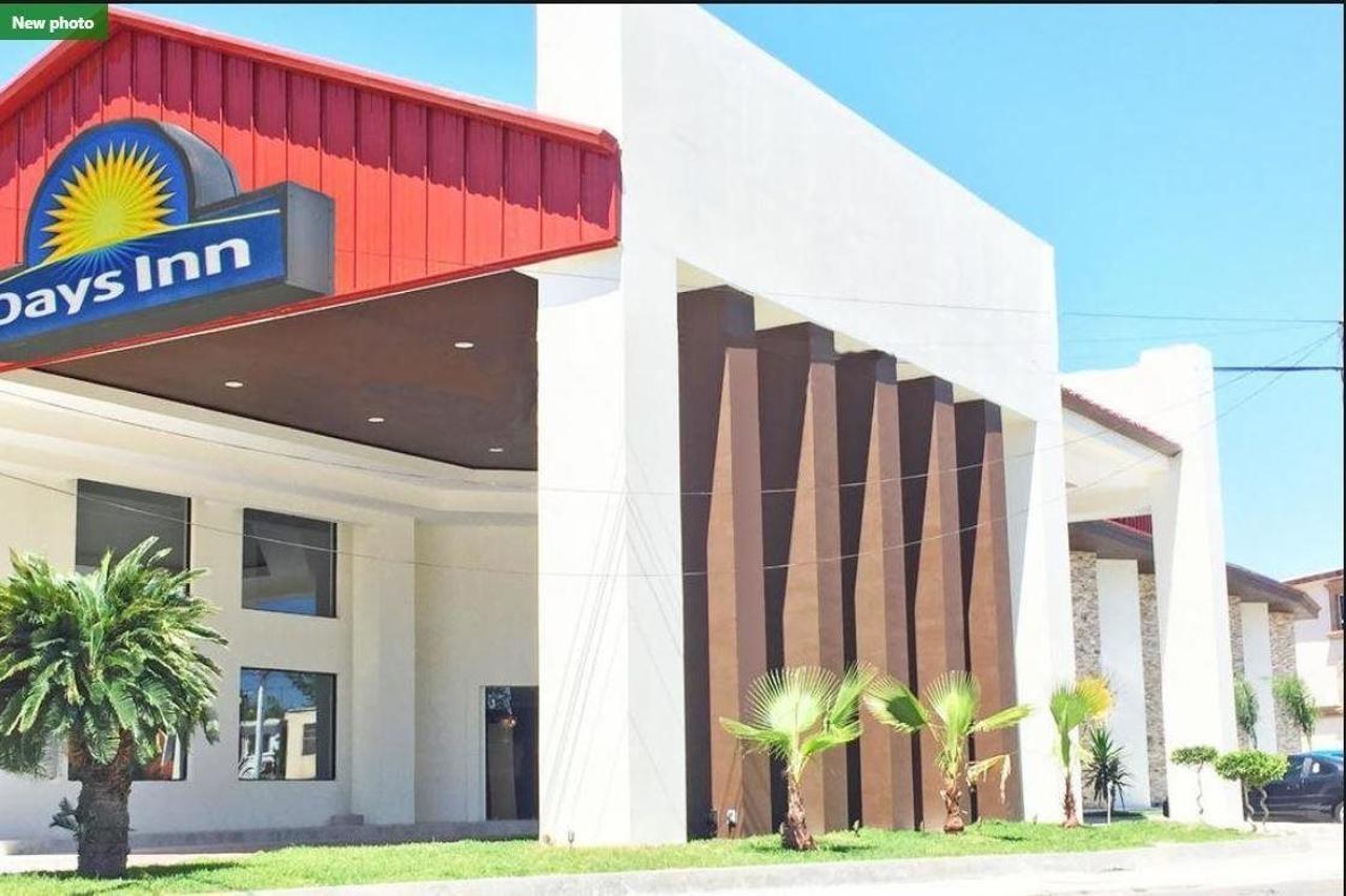 Days Inn By Wyndham Piedras Negras Kültér fotó
